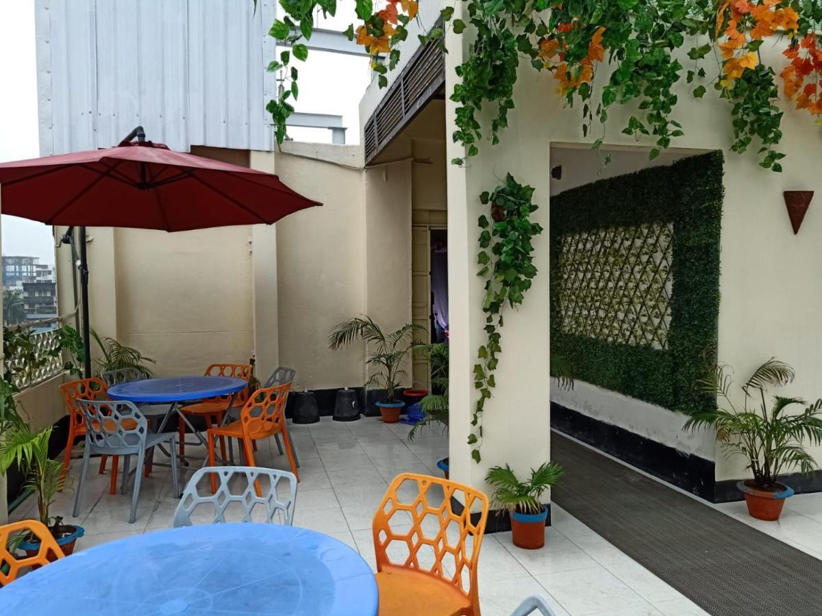 Hotel Grand Circle Inn Dhaka Esterno foto