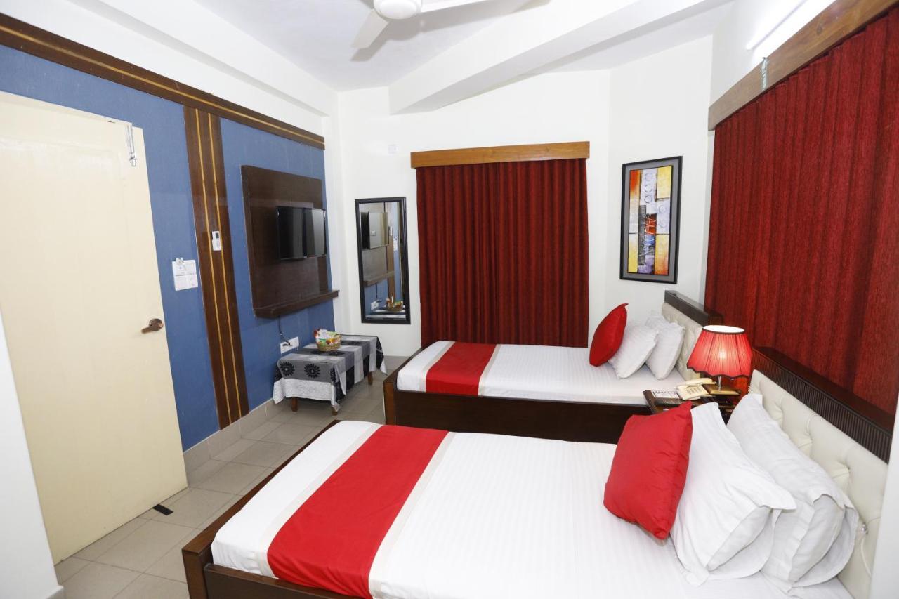Hotel Grand Circle Inn Dhaka Esterno foto