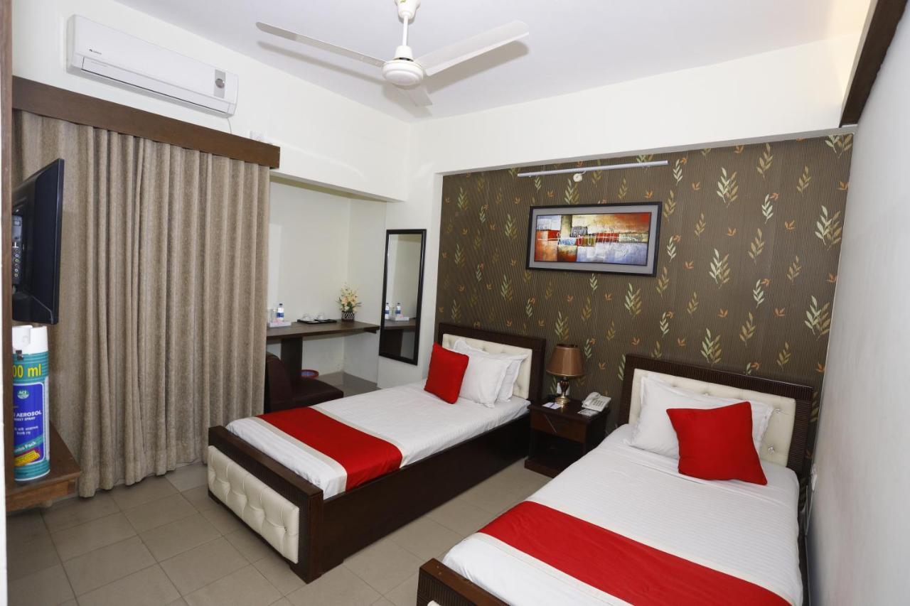 Hotel Grand Circle Inn Dhaka Esterno foto