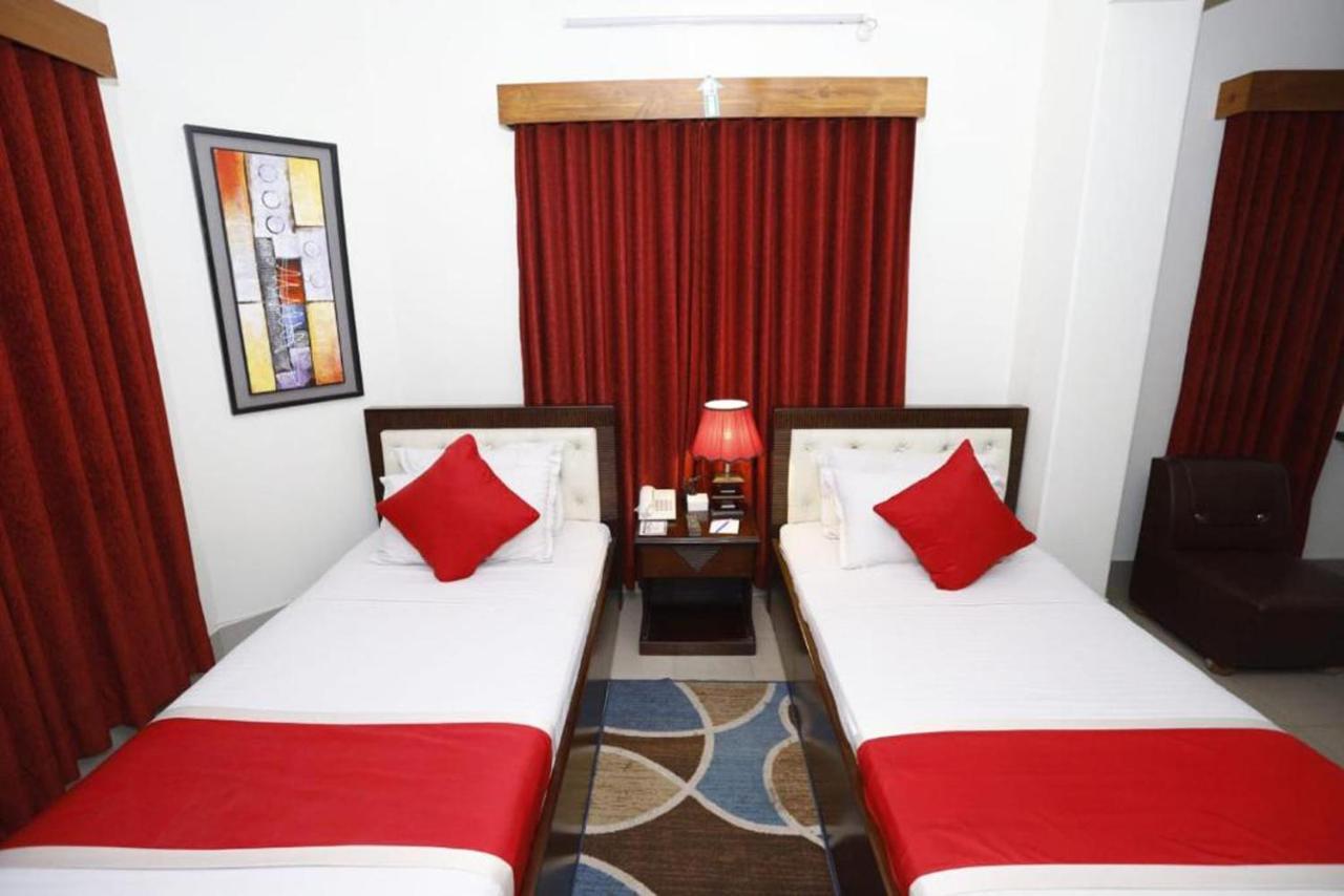 Hotel Grand Circle Inn Dhaka Esterno foto