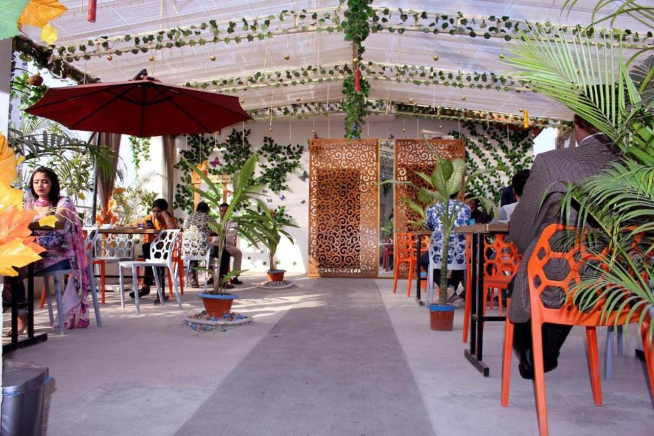Hotel Grand Circle Inn Dhaka Esterno foto